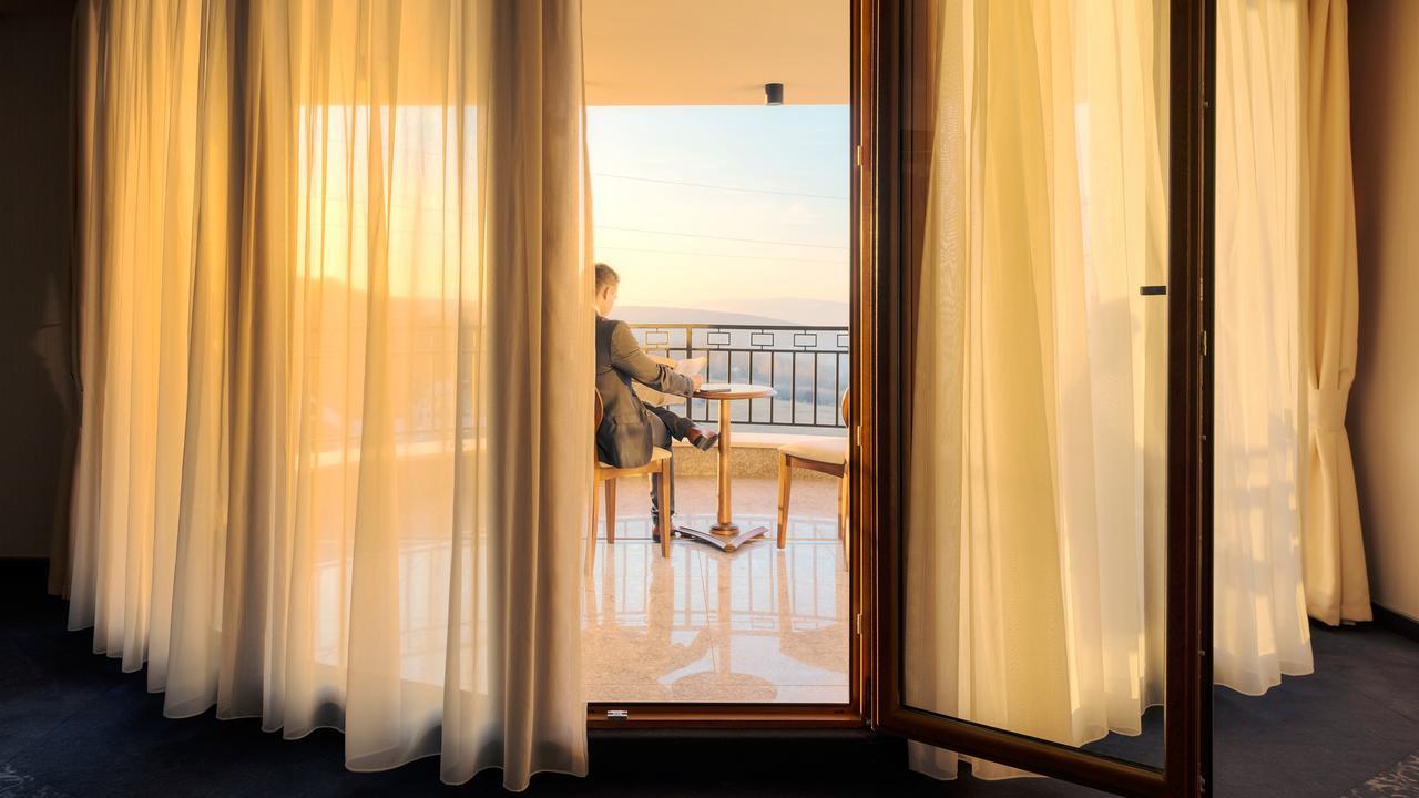Briliant Hotel Κλουζ-Ναπόκα Εξωτερικό φωτογραφία